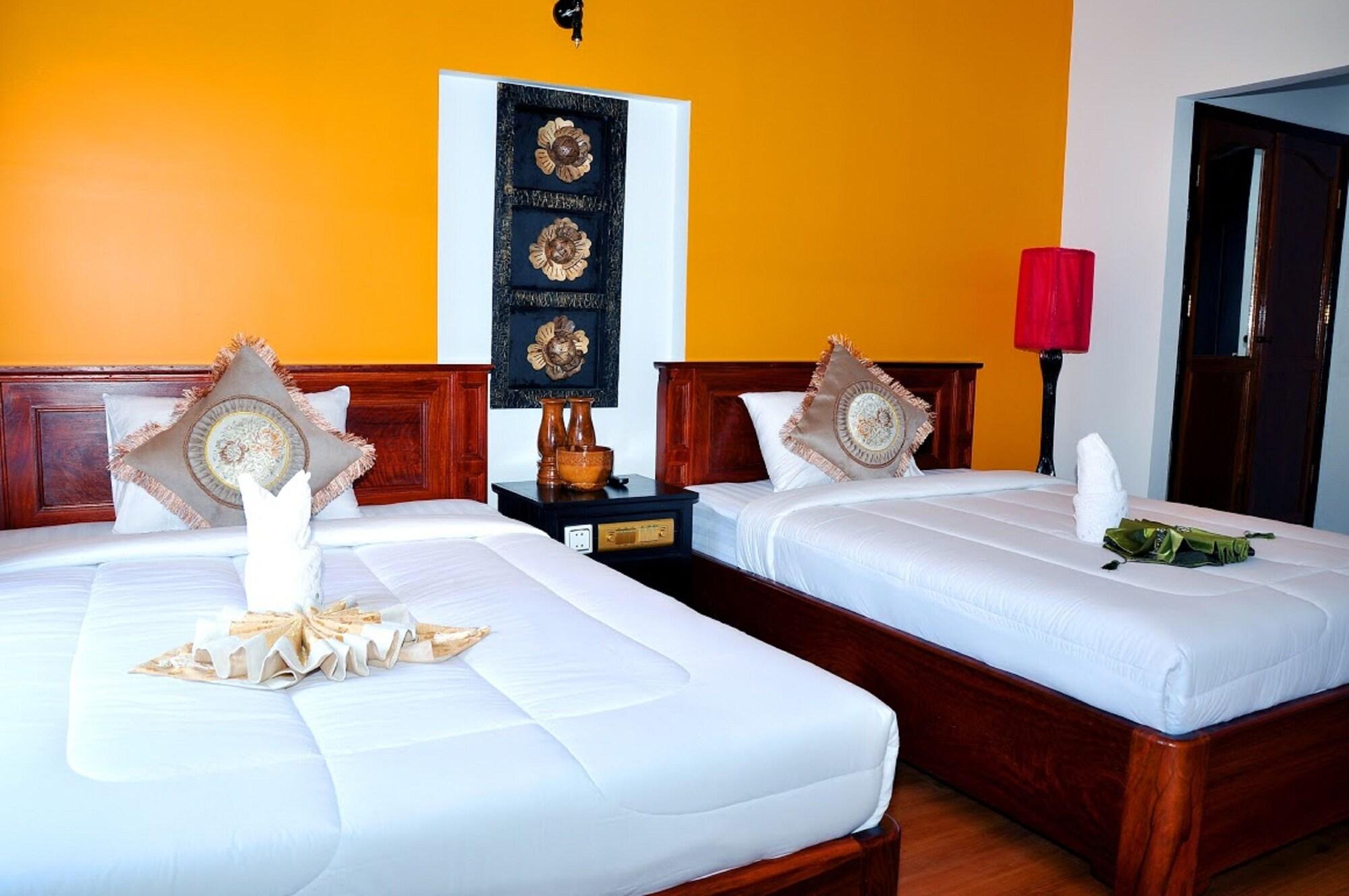 באטאמבנג Vimean Sovannaphoum Resort מראה חיצוני תמונה