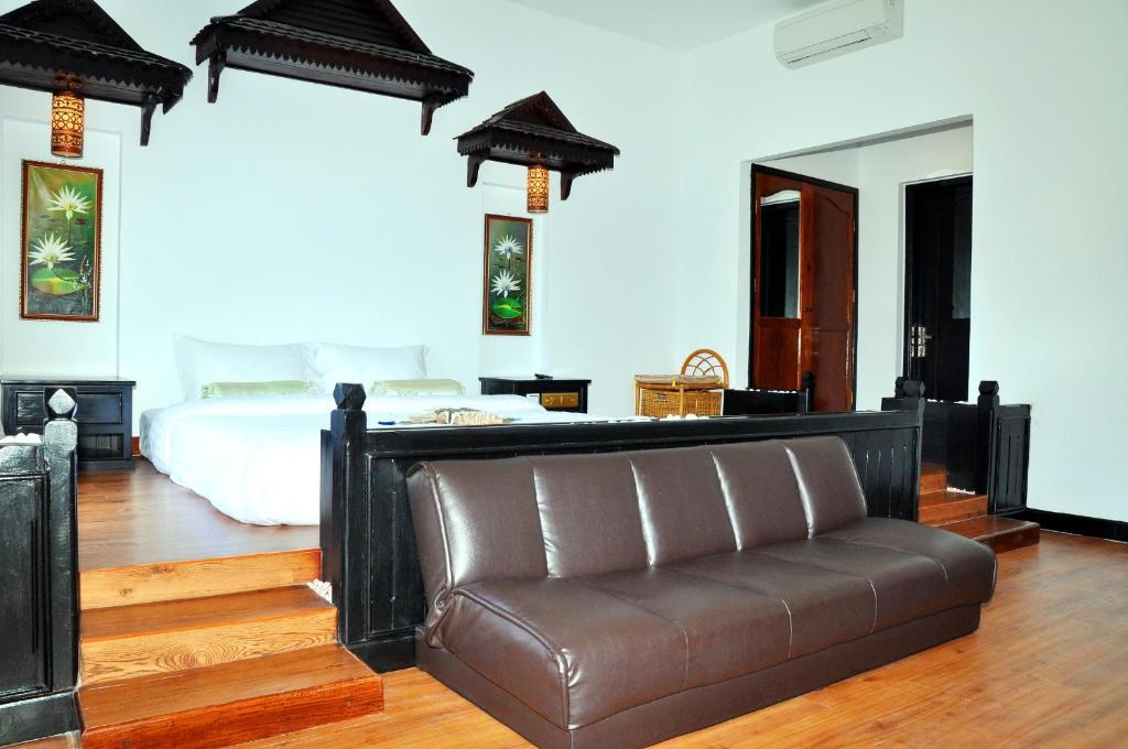 באטאמבנג Vimean Sovannaphoum Resort חדר תמונה